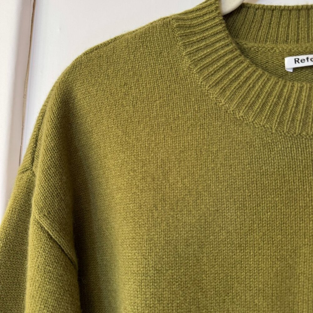 Reformation Paloma Cropped Cashmere Crew Sweater Pear Green XS - Picture 9 of 14